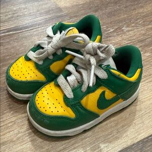 Nike Kids Green and Yellow Sneakers
